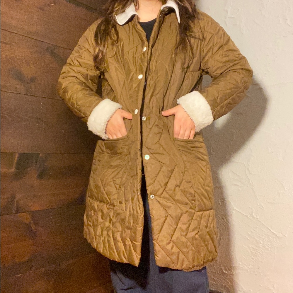 Vintage Lightweight Quilted Coat with Faux Fur Trim